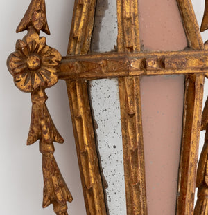 Neoclassical Style Giltwood Mirrored Wall Sconce (9742203748659)