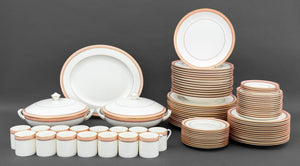Royal Worcester Porcelain Tableware, 87 (9801710240051)