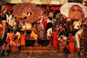 Anne Sager Varanasi, India Photograph C-Print (9774123483443)