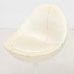 Borje Johanson "Venus" Swivel Chair (9883969716531)