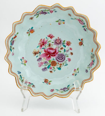Chinese Export Famille Rose Porcelain Lobed Bowl