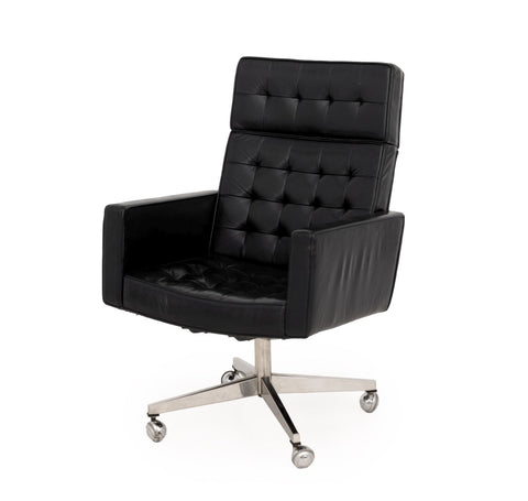 Vincent Cafiero for Knoll Executive Arm Chair