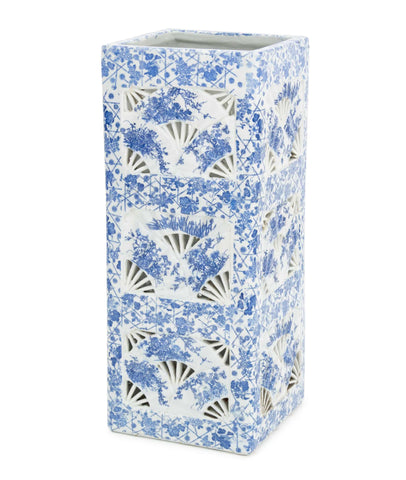 Chinese Blue and White Porcelain Umbrella Stand