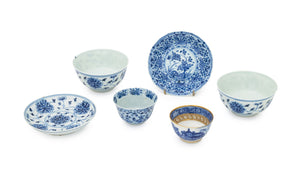 Chinese Export Blue and White Porcelain Teacups and Saucers, 6