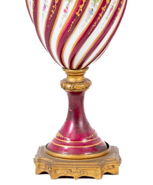 Sevres Rose du Barry Vases, Pair (9790410686771)