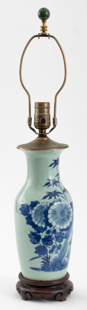 Chinese Blue & White Porcelain Vase Mounted Lamp (9855716294963)