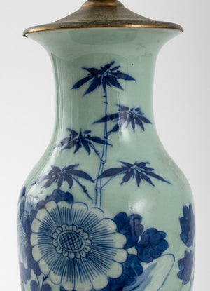 Chinese Blue & White Porcelain Vase Mounted Lamp (9855716294963)
