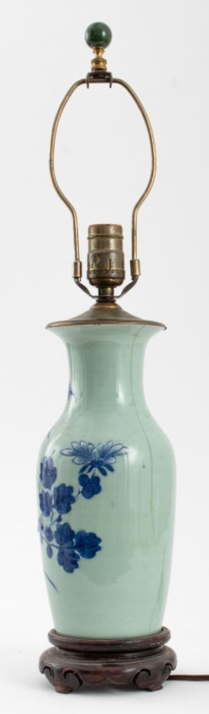 Chinese Blue & White Porcelain Vase Mounted Lamp (9855716294963)