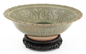 Chinese Lotus Form Longquan Celadon Glazed Bowl (9765719605555)