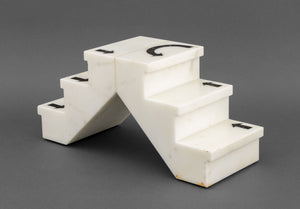 Black Marble Arrow Inlaid White Alabaster Steps