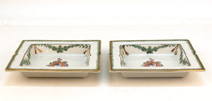 A set of two ceramic ashtrays with neoclassical motif with coat of arms (6719842353309)